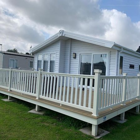 8 Birth Lodge On Cayton Bay Holiday Park Scarborough Zewnętrze zdjęcie